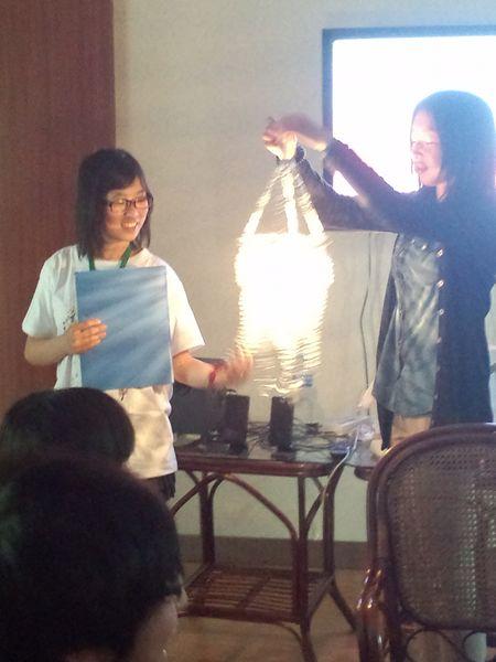 自制易拉环电灯