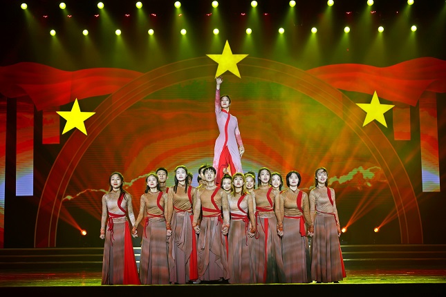 舞蹈《我的祖国》.JPG 舞蹈《我的祖国》.JPG