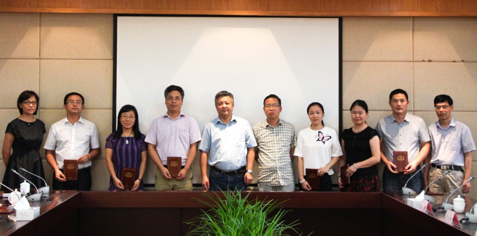 优秀教育工作者表彰(三)