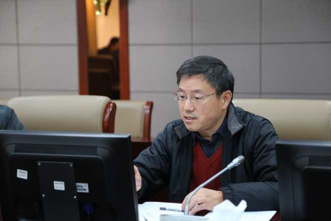 校党委书记武贵龙作重要讲话